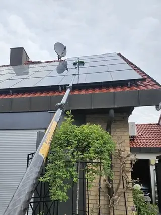 Reinigung von Photovoltaikanlagen