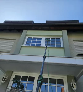 Fensterreinigung und Glasreinigung